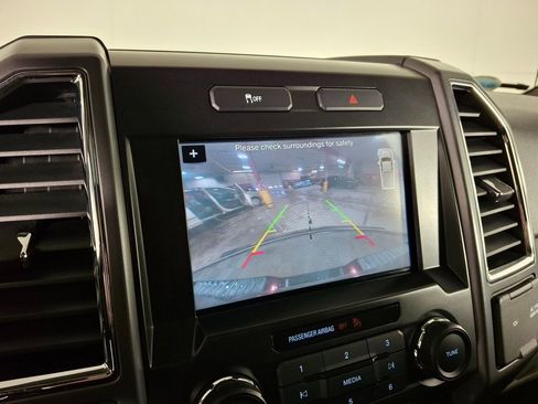 Used 2016 Ford F150 XLT w/ Equipment Group 302A Luxury image 21