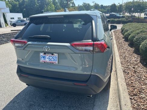 Used 2020 Toyota RAV4 XLE Premium FWD image 3