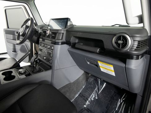 Used 2024 INEOS Grenadier AWD/4WD image 32