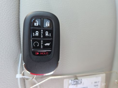 New 2026 Honda Odyssey EX-L image 38