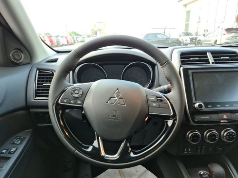 New 2026 Mitsubishi Outlander Sport LE AWD/4WD image 19