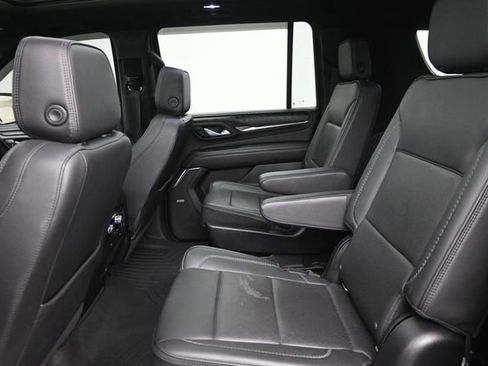 Used 2022 GMC Yukon XL Denali w/ Max Trailering Package AWD/4WD image 19