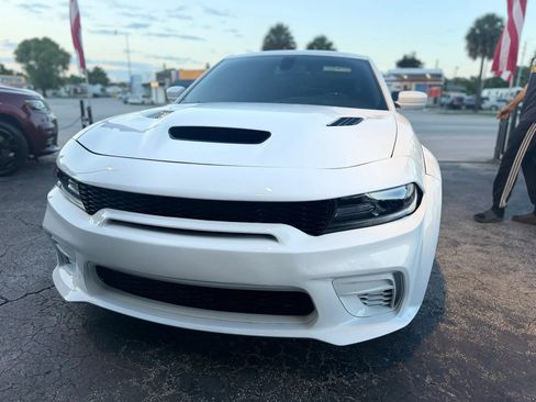 Used 2022 Dodge Charger SRT Hellcat RWD image 2