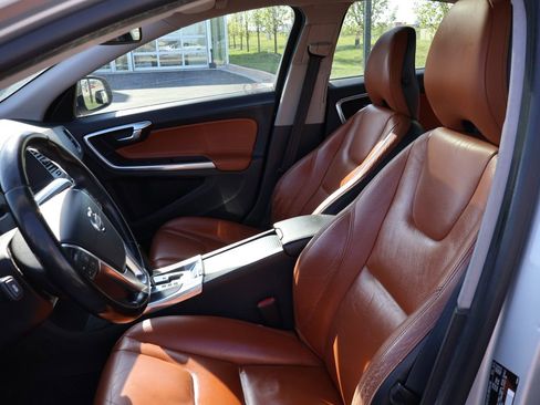 Used 2012 Volvo S60 T5 w/ Climate Pkg image 20