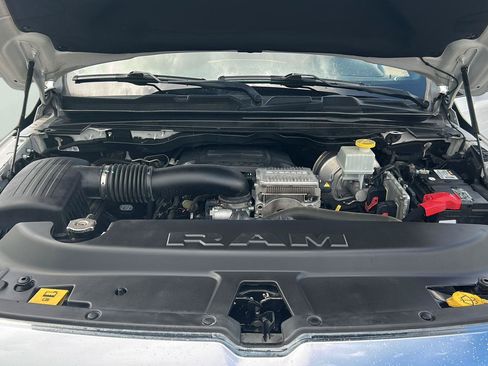Used 2022 RAM 1500 Limited w/ Body Color Bumper Group AWD/4WD image 27