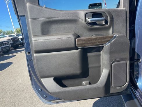 Used 2021 Chevrolet Silverado 1500 LT Trail Boss w/ Bed Protection Package AWD/4WD image 28