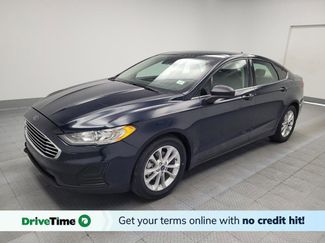 Used 2020 Ford Fusion SE image 1