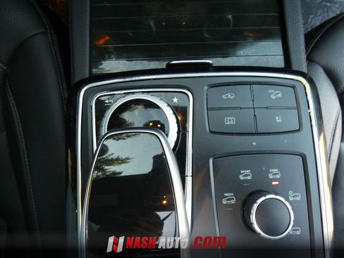 Used 2017 Mercedes-Benz GLS 450 4MATIC image 54