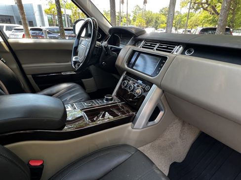 Used 2016 Land Rover Range Rover HSE image 48