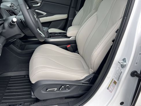 New 2026 Acura RDX SH-AWD image 10