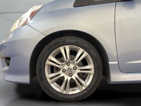 Used 2010 Honda Fit Sport image 36