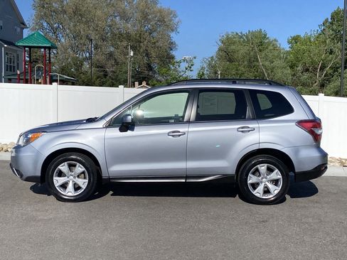 Used 2015 Subaru Forester 2.5i Premium w/ Popular Package #2 AWD/4WD image 5