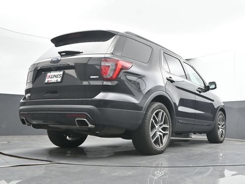 Used 2017 Ford Explorer Sport AWD/4WD image 22
