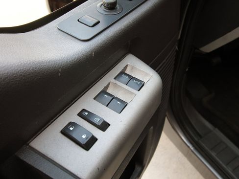 Used 2014 Ford F350 Lariat w/ Lariat Ultimate Package image 20