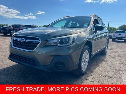 Used 2019 Subaru Outback 2.5i AWD/4WD image 1