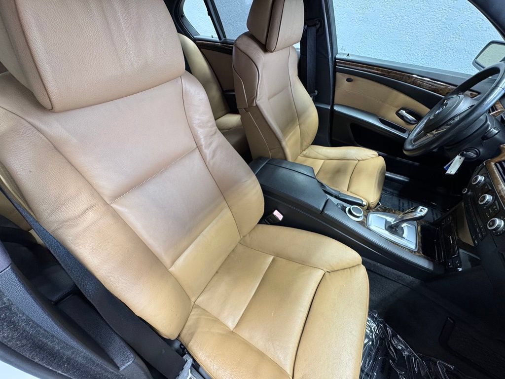 Used 2008 BMW 550i Sedan RWD image 22