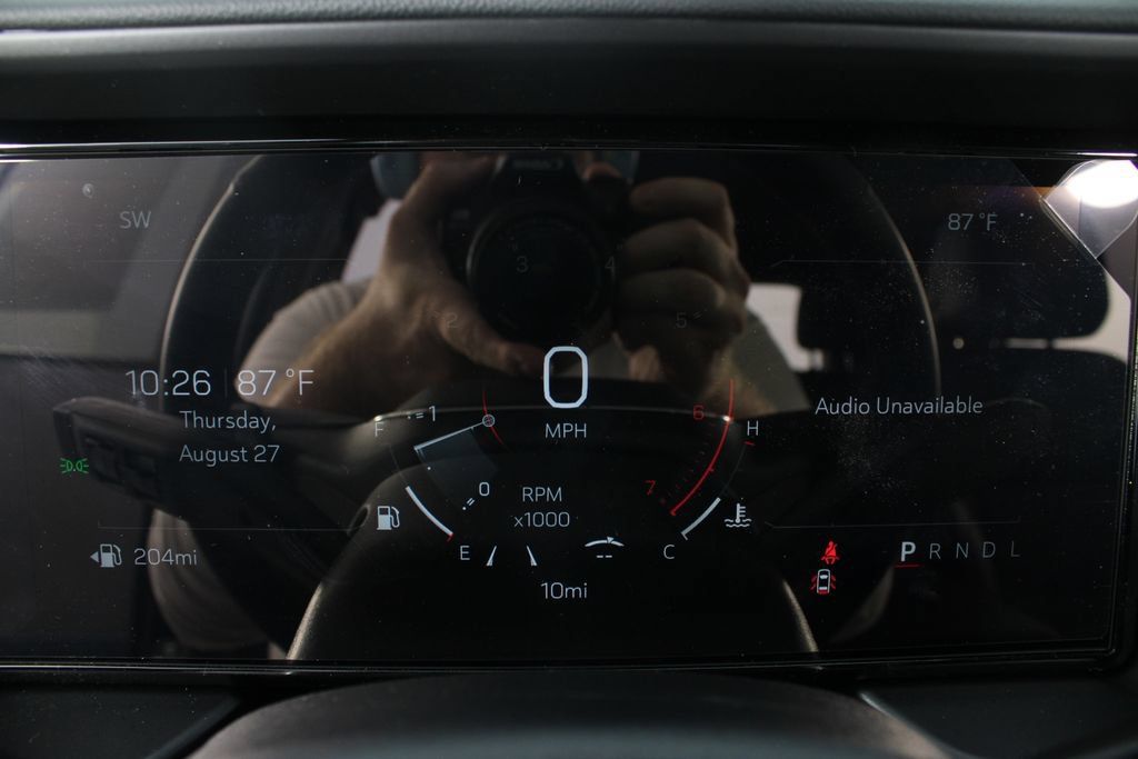 New 2027 GMC Terrain Elevation w/ Elevation Premium Package FWD image 11