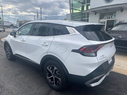 Used 2024 Kia Sportage EX FWD image 4