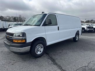 New 2025 Chevrolet Express 3500 Extended w/ Driver Convenience Package video 2