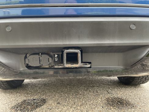Certified 2022 Ford Explorer ST-Line w/ Class IV Trailer Tow Package AWD/4WD image 25