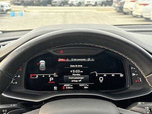 Used 2021 Audi Q8 Premium Plus w/ Premium Plus Package image 15