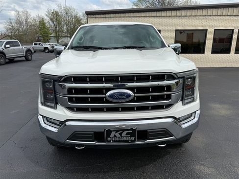 Used 2021 Ford F150 Lariat w/ Equipment Group 502A High AWD/4WD image 3