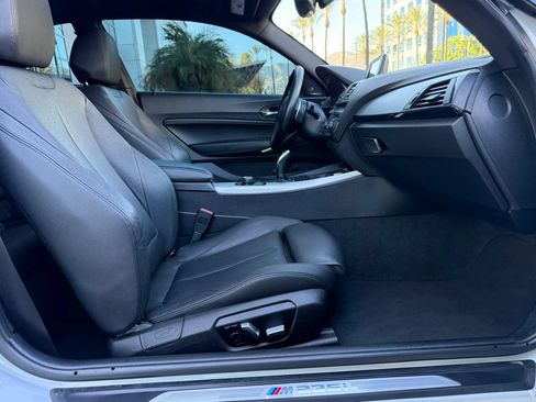 Used 2016 BMW M235i Coupe RWD image 16