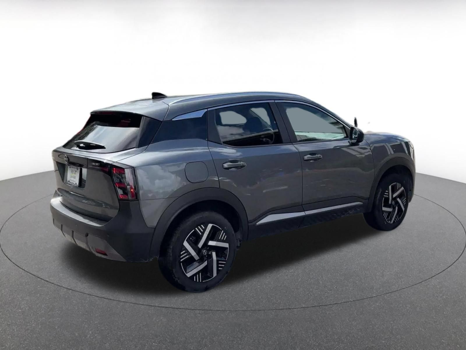 Used 2026 Nissan Kicks SV w/ Cold Weather Package FWD image 13