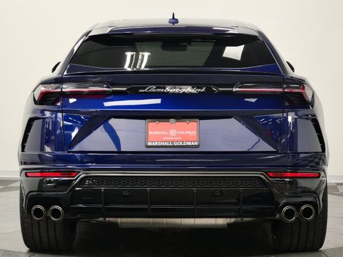 Used 2022 Lamborghini Urus AWD/4WD image 8