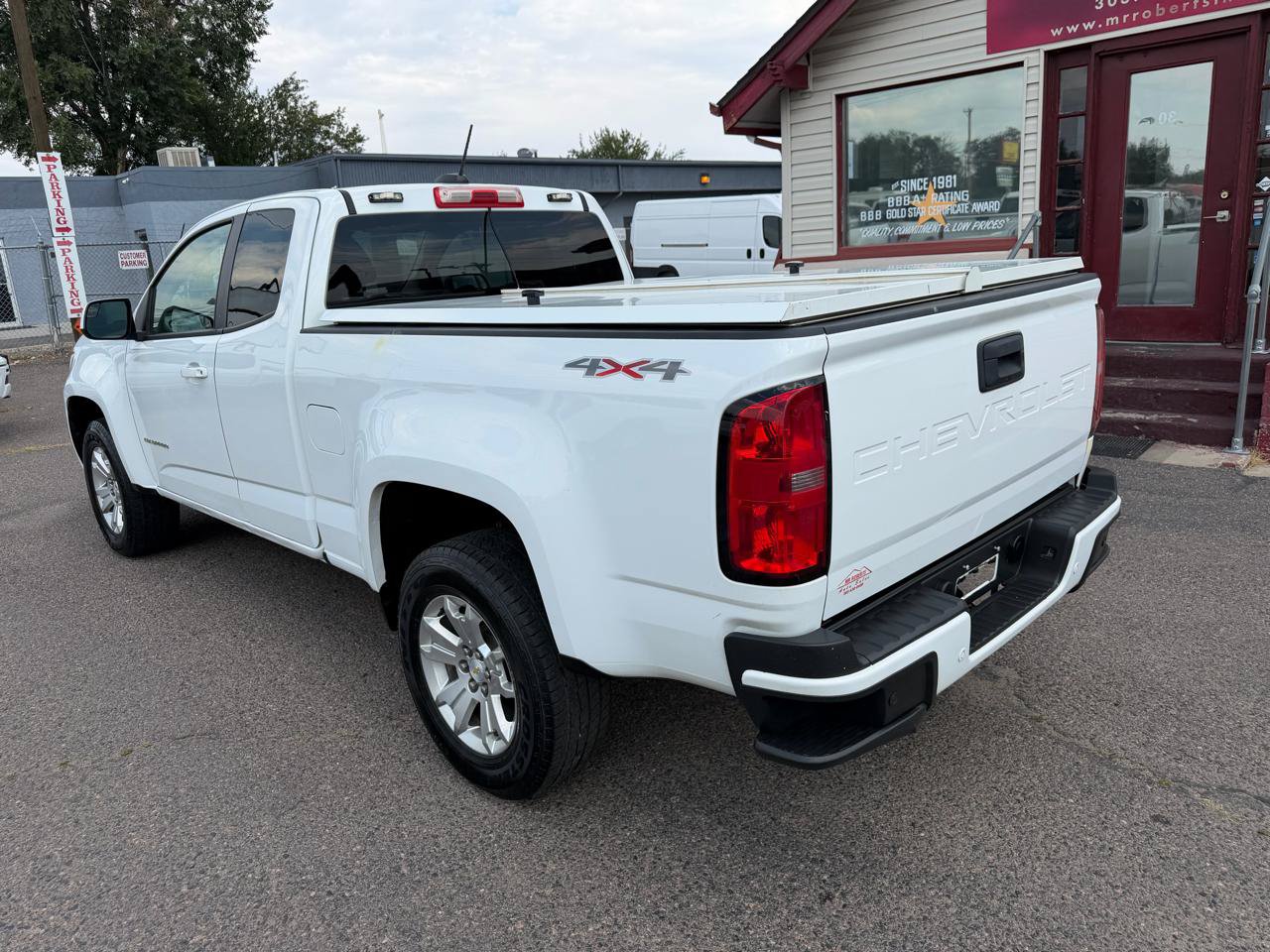 Used 2021 Chevrolet Colorado LT w/ Fleet Safety Package AWD/4WD image 7