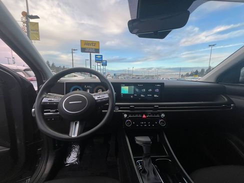 Used 2025 Hyundai Tucson SEL image 35