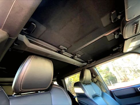 Used 2024 Ford Bronco Raptor image 12