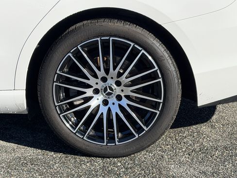 Certified 2023 Mercedes-Benz C 300 Sedan image 14