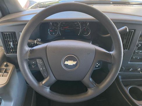 Used 2008 Chevrolet Express 1500 AWD Passenger w/ LT Preferred Equipment Group image 13