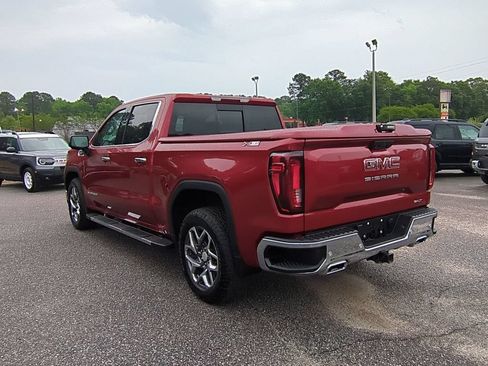 Used 2023 GMC Sierra 1500 SLT w/ SLT Premium Package AWD/4WD image 6