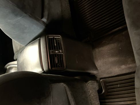 Used 2015 Nissan Rogue SV w/ SV Family Package image 27