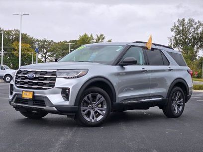 Certified 2025 Ford Explorer Active w/ Active Comfort Package