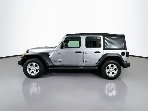 Used 2018 Jeep Wrangler Unlimited Sport S AWD/4WD image 4