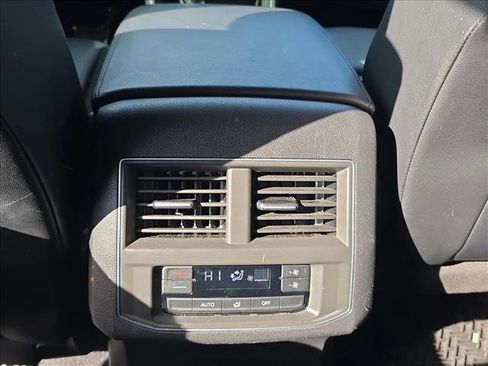 Used 2019 Volkswagen Atlas SEL R-Line image 17