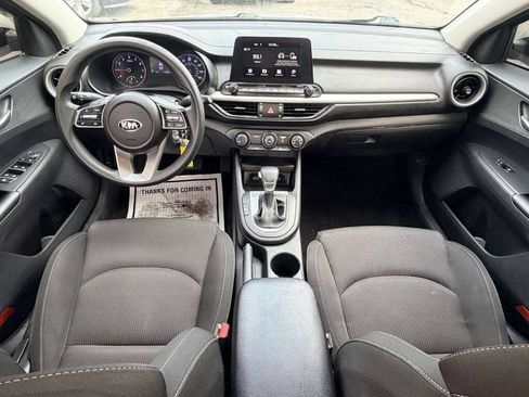 Used 2021 Kia Forte LXS FWD image 6