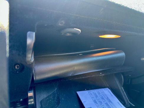 Used 2008 Mercedes-Benz C 300 4MATIC Sedan image 27