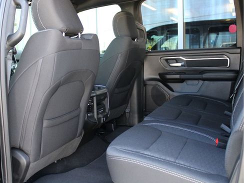 New 2026 RAM 1500 Big Horn AWD/4WD image 32