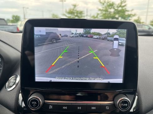 Used 2022 Ford EcoSport Titanium image 30