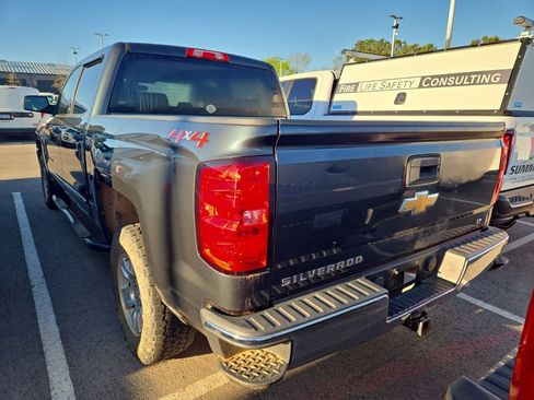 Used 2018 Chevrolet Silverado 1500 LT w/ All Star Edition image 2