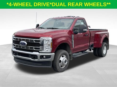 Used 2025 Ford F350 XLT w/ 360-Degree Camera Package AWD/4WD image 2