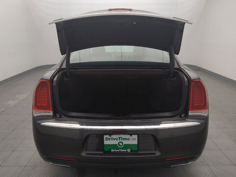 Used 2016 Chrysler 300 C w/ Safetytec Plus Group AWD/4WD image 29