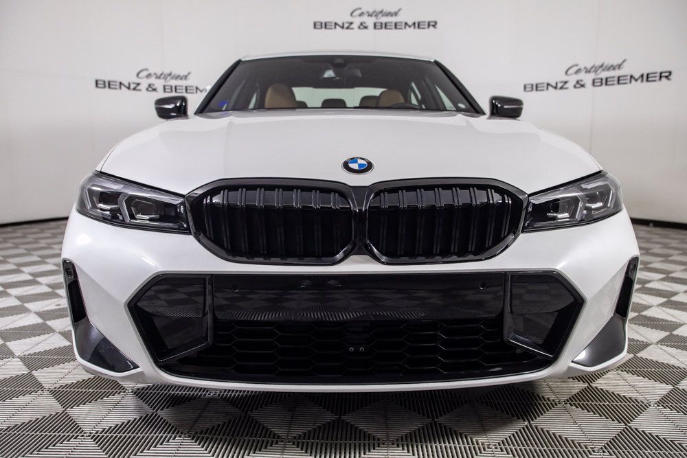 Used 2026 BMW 330i Sedan w/ M Sport Package RWD image 5