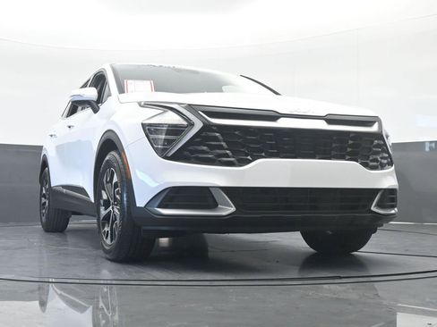 Used 2025 Kia Sportage EX image 66