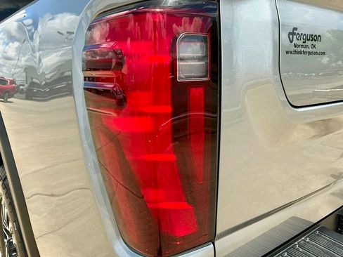 Used 2024 GMC Sierra 2500 Denali Ultimate w/ Max Trailering Package image 14