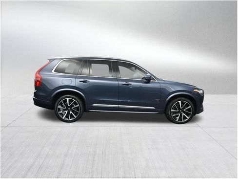 Used 2023 Volvo XC90 B6 Plus w/ Protection Package Premier AWD/4WD image 6